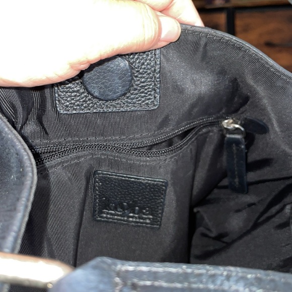 Kooba Pebbled Leather purse - Picture 5 of 6